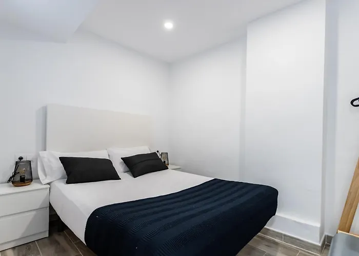 Sur Palmeras 583 푸엔히롤라