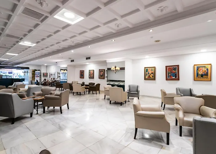 Sur Palmeras 583 푸엔히롤라